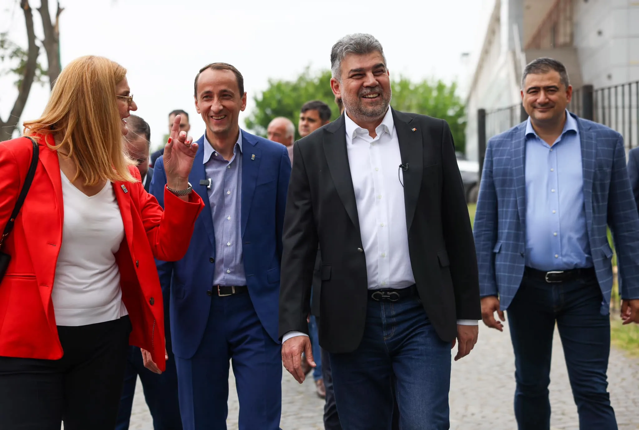 Ce a răspuns Marcel Ciolacu când a fost întrebat dacă aduce înapoi sabia lui Ștefan cel Mare din Turcia