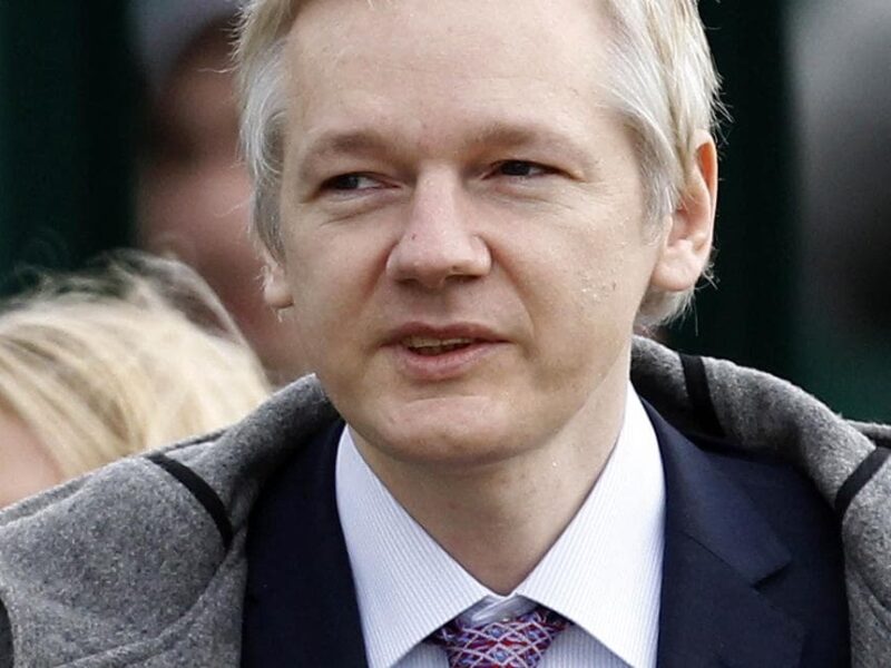 Julian Assange a fost eliberat din închisoare și a părăsit Marea Britanie. Ce a trebuit să facă pentru asta