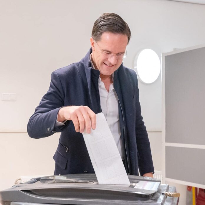 Ungaria și Slovacia îl susțin pe Mark Rutte pentru șefia NATO. Uimitor ce a negociat Viktor Orban