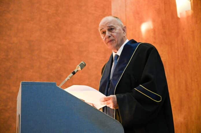 Mircea Geoană avansează către o candidatură independentă la prezindențiale: „e nevoie de spirit nou, de energie nouă şi, mai ales de o echipă care depăşeşte culoarea de partid