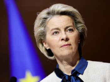 Apple și Meta, gata să fie amendate de UE. Momentul ales 8 Ursula von der Leyen