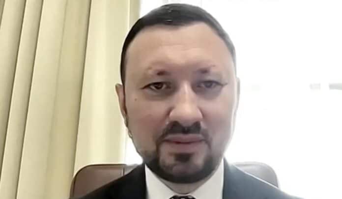 Mircea Fechet se laudă cu reciclarea sticlelor pe bani. La SGR, ambalajele colectate,