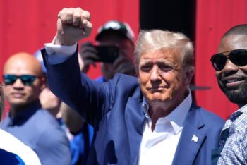Tarifele explozive de 104% ale lui Trump împotriva Chinei au intrat în vigoare. Bursele asiatice deschid cu noi pierderi uriașe 2 Trump ar putea forța pacea în Ucraina și vom fi „în pericol să ne trezim cu rușii la graniță” spune un expert în securitate