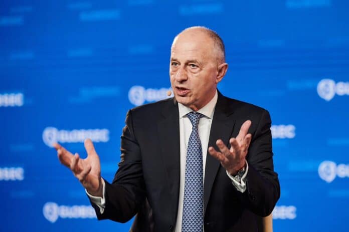 Geoană: „România de astăzi e condusă de tripleta Iohannis, Ciolacu și Ciucă” / „Au o obligație de a evita ca această perioadă electorală să ne ducă în prăpastie”