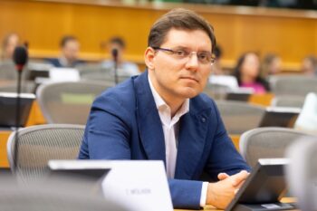 Visuri mari pentru un lider PSD. Negrescu vrea ca România să domine digitalizarea Europeană deși nu a scăpat de dosarele cu șină 3 Germania suspendă temporar acordul Schengen, complicând aderarea României. „Este tot mai dificil pentru noi”