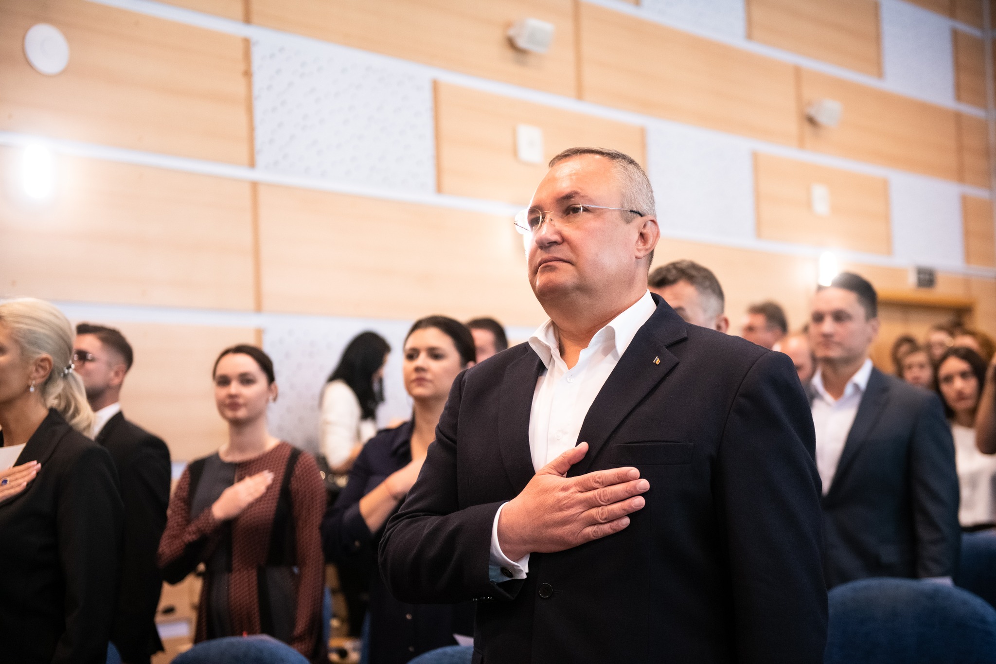Nicolae Ciucă, apel către contracandidata Elena Lasconi să se retragă din cursa electorală, „să înțeleagă aritmetica politică”