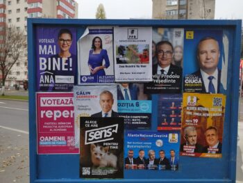 Mesaje extremiste în campania Partidului Patrioții Poporului Român (PPR). Mihai Rapcea și Mihai Țociu, cu pistolul pe stradă 3 Mesaje extremiste în campania Partidului Patrioții Poporului Român (PPR). Mihai Rapcea și Mihai Țociu, cu pistolul pe stradă