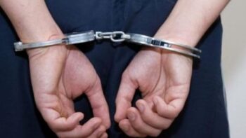 Bărbat reținut la Pitești pentru incitare la ură și acte de violență antisemite 2 Bărbat reținut la Pitești pentru incitare la ură și acte de violență antisemite