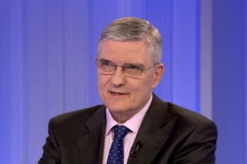 Daniel Dăianu: România trăiește mult peste posibilități. Este necesară o schimbare a regimului fiscal 1 Daniel Dăianu: România trăiește mult peste posibilități. Este necesară o schimbare a regimului fiscal