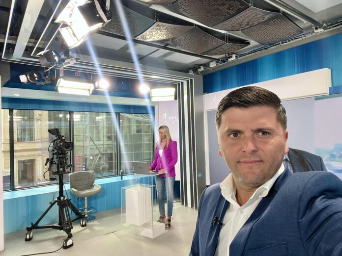 Adrian Cozma: „Prelungirea mandatului lui Klaus Iohannis face foarte mult rău PNL”