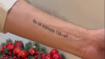 Ciolacu și-a tatuat pe mână mesajul "Nu se mărește TVA-ul", după ce Guvernul a înghețat pensiile și salariile 2 ciolacu si a tatuat pe mana mesajul nu se mareste tva ul dupa ce guvernul a inghetat pensiile si salariile 943909