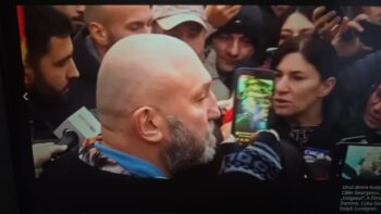 Cine este bodyguardul Killer, plătit de Călin Georgescu cu 500 euro/zi. Propriul tată a cerut ordin de protecție față de el 1 monitor
