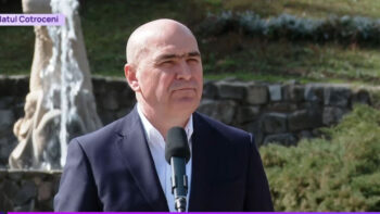 Ar accepta Ilie Bolojan să preia postul de premier? Ce a răspuns președintele interimar 1 aD00NDAmaGFzaD02MzUyNmViNjIxM2VjYzhmOTVhODAwZmU3ZWJjNmM3Zg.thumb