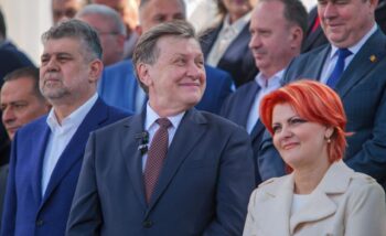 Crin Antonescu: Președintele nu poate demite premierul, Ponta minte când promite înlocuirea lui Ciolacu 4 Crin Antonescu, candidat la prezidentiale