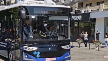 Premieră tehnologică la Iași: Un autobuz autonom circulă pe străzile orașului. De ce demersul e în afara legii 4 Autobuz Karsan autonom