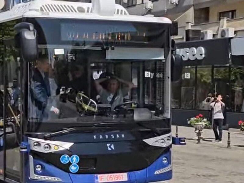 Autobuz Karsan autonom