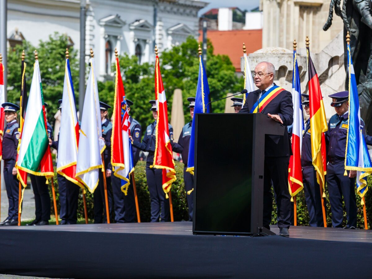 Îndemnul lui Emil Boc pentru alegători: „să avem mare grijă ce facem duminică” 10 Emil Boc, primarul din Cluj-Napoca