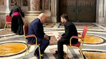 Zelenski și Trump, discuție de 15 minute la Vatican despre pacea în Ucraina. Informații noi 8 Trump și Zelenski la Vatican