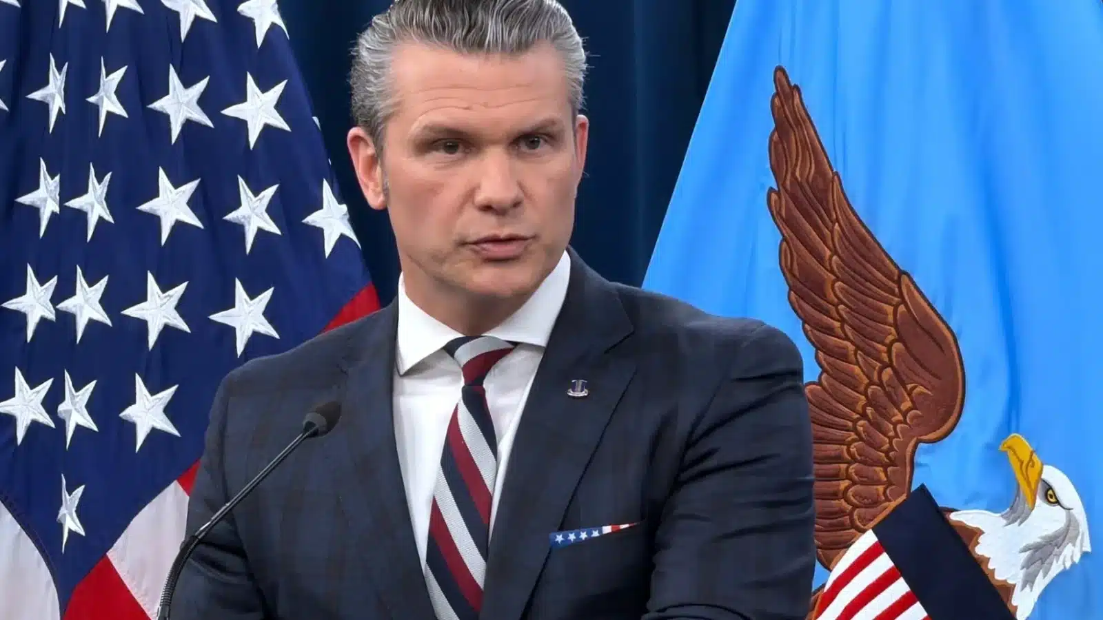 pete hegseth yD6zb