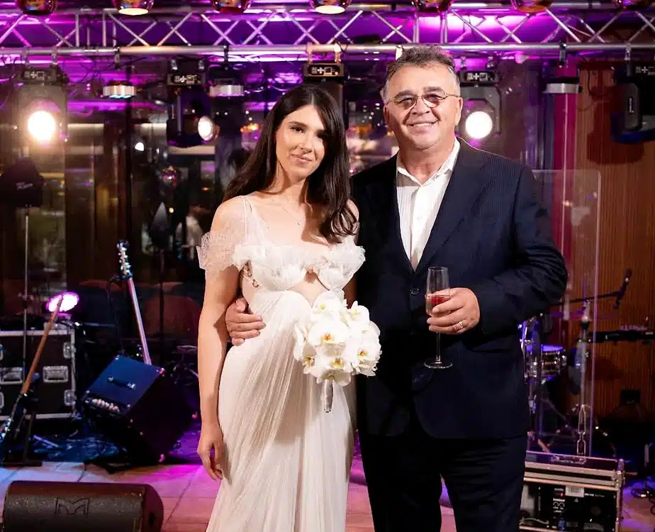 Fiica lui Marian Oprișan s-a căsătorit Ceremonie oficiată de primarul Focșaniului pentru fostul baron de Vrancea